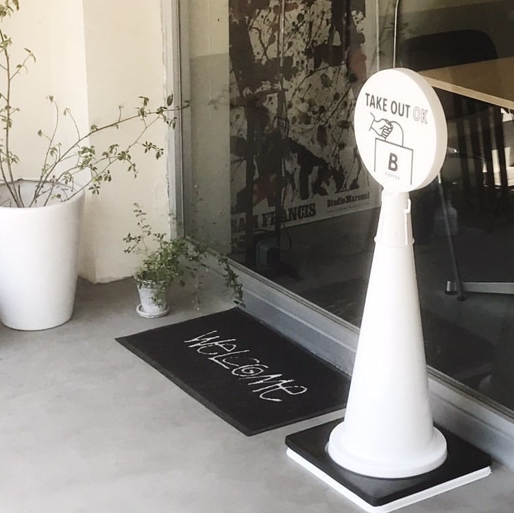 「TAKE OUT OK(お持ち帰りOK・ロゴ入り)」PREFAB SIGN — 画像6