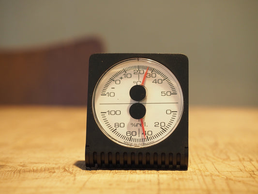 Analogue thermo-hygrometer 45 — 画像2