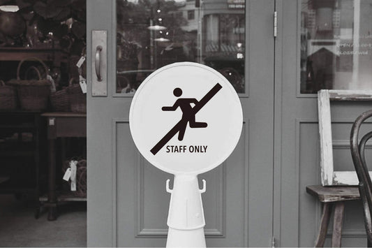 「STAFF ONLY（関係者以外立入禁止）」PREFAB SIGN — 画像2
