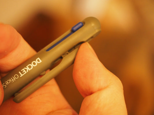 【DOCKET Office Supply】Calme 3 color ballpoint pen — 画像2