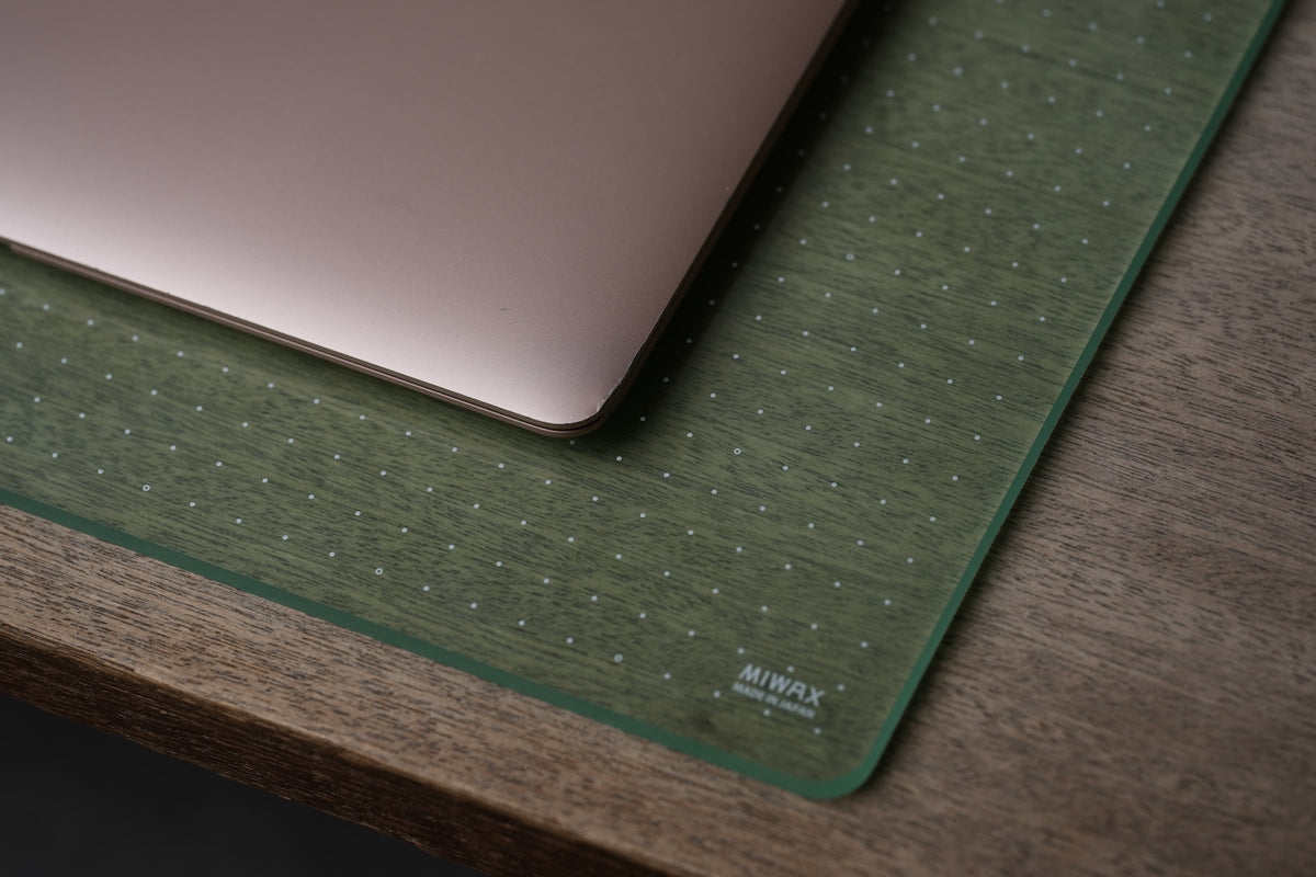 BOTTLE-GREEN MAT A3 — 画像1