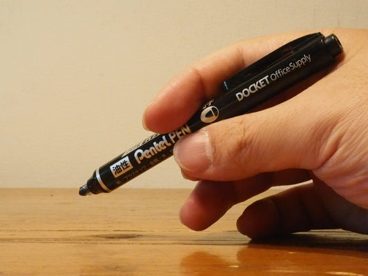 【DOCKET Office Supply】ノック式ハンディS（油性） — 画像2